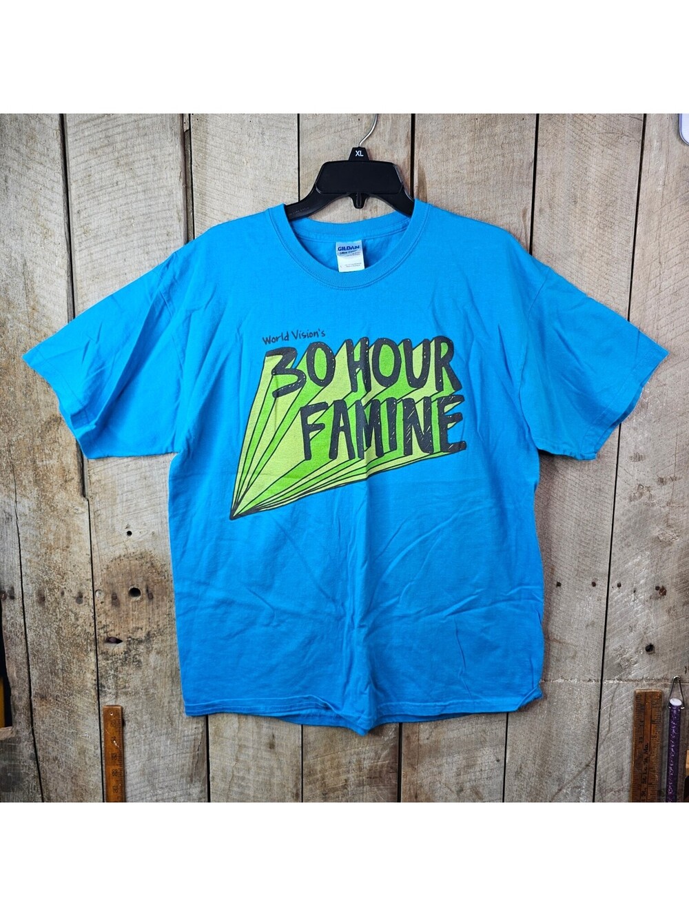 Gildan World Vision 30 Hour Famine T-Shirt Blue Large 100% Cotton Nicaragua